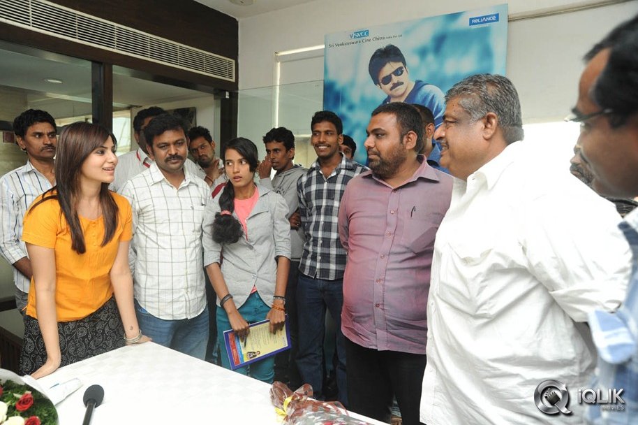 Samantha-at-Attarintiki-Daredi-50-days-Charity-Pressmeet